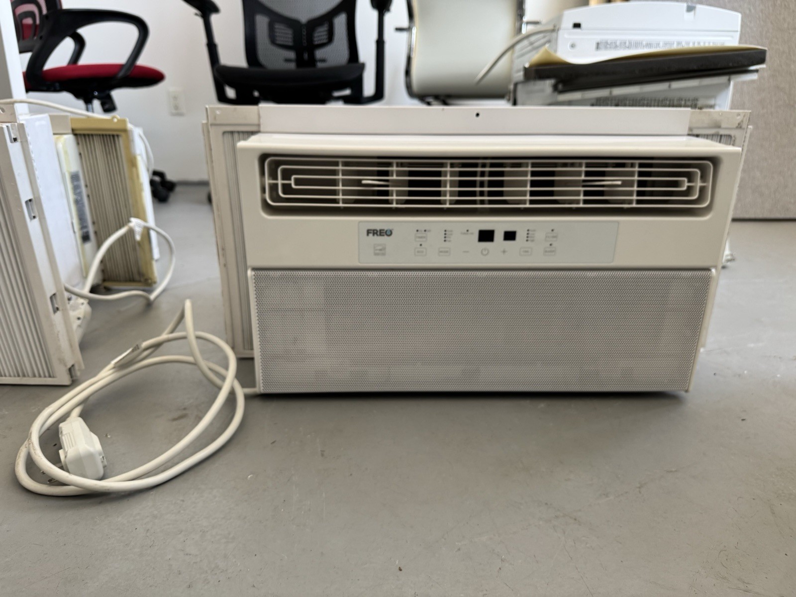 Freonic 8,000 BTU Window AC & Dehumidifier, Cools 350 Sq Ft