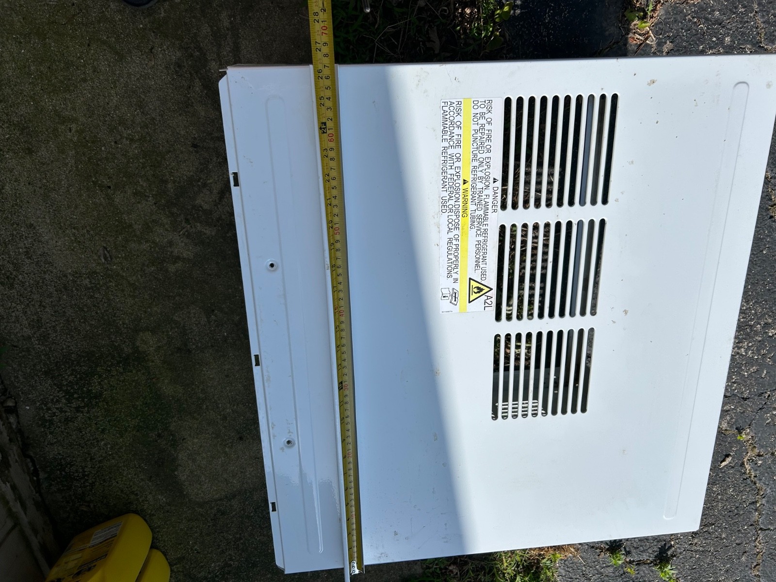 23,500/230V Denali Aire window/wall air conditioner. Cools. Will need Freon .
