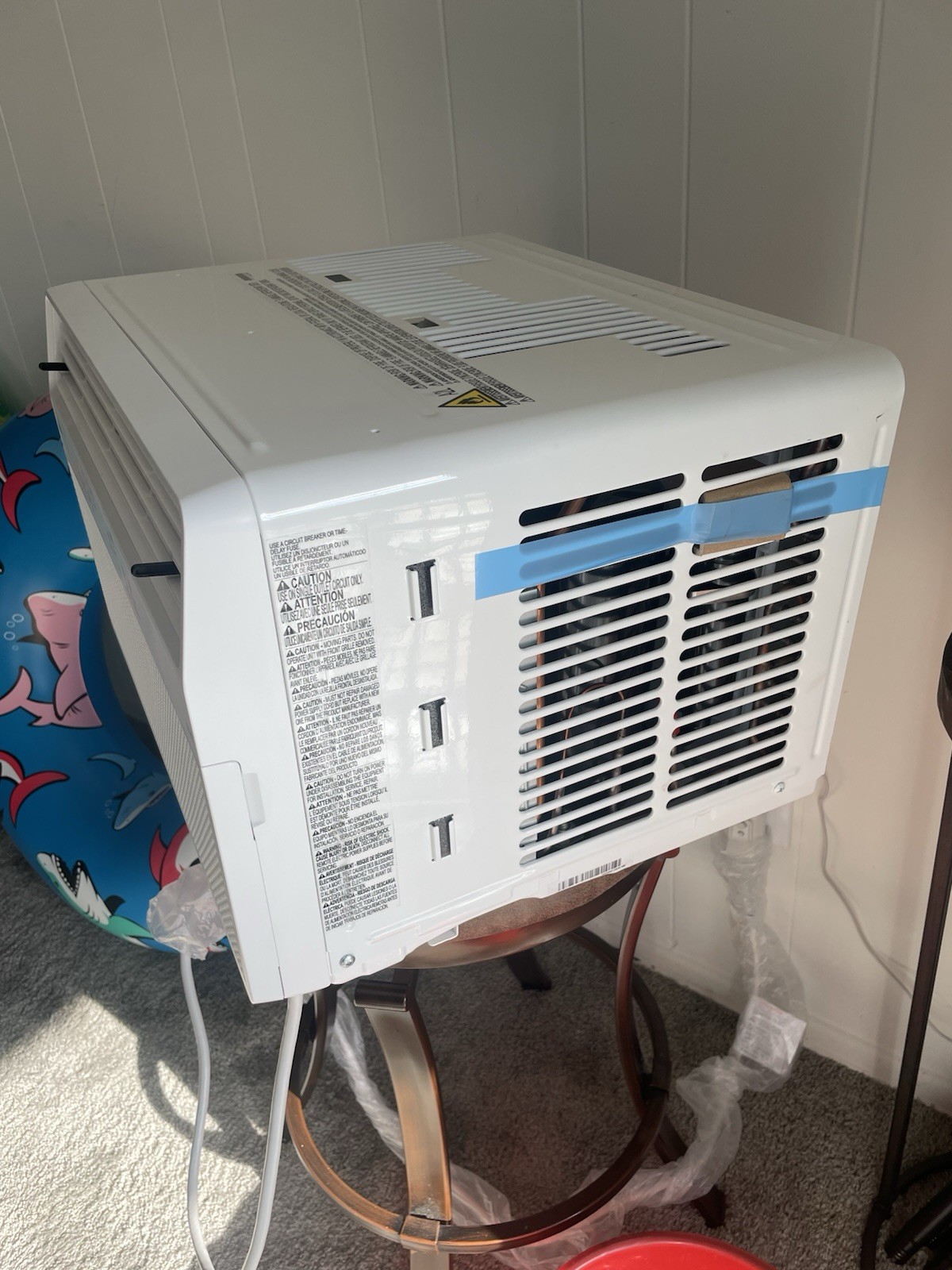 LG Room Air Conditioner 8000 BTU/hr Medium Room 350 Sq. Ft.