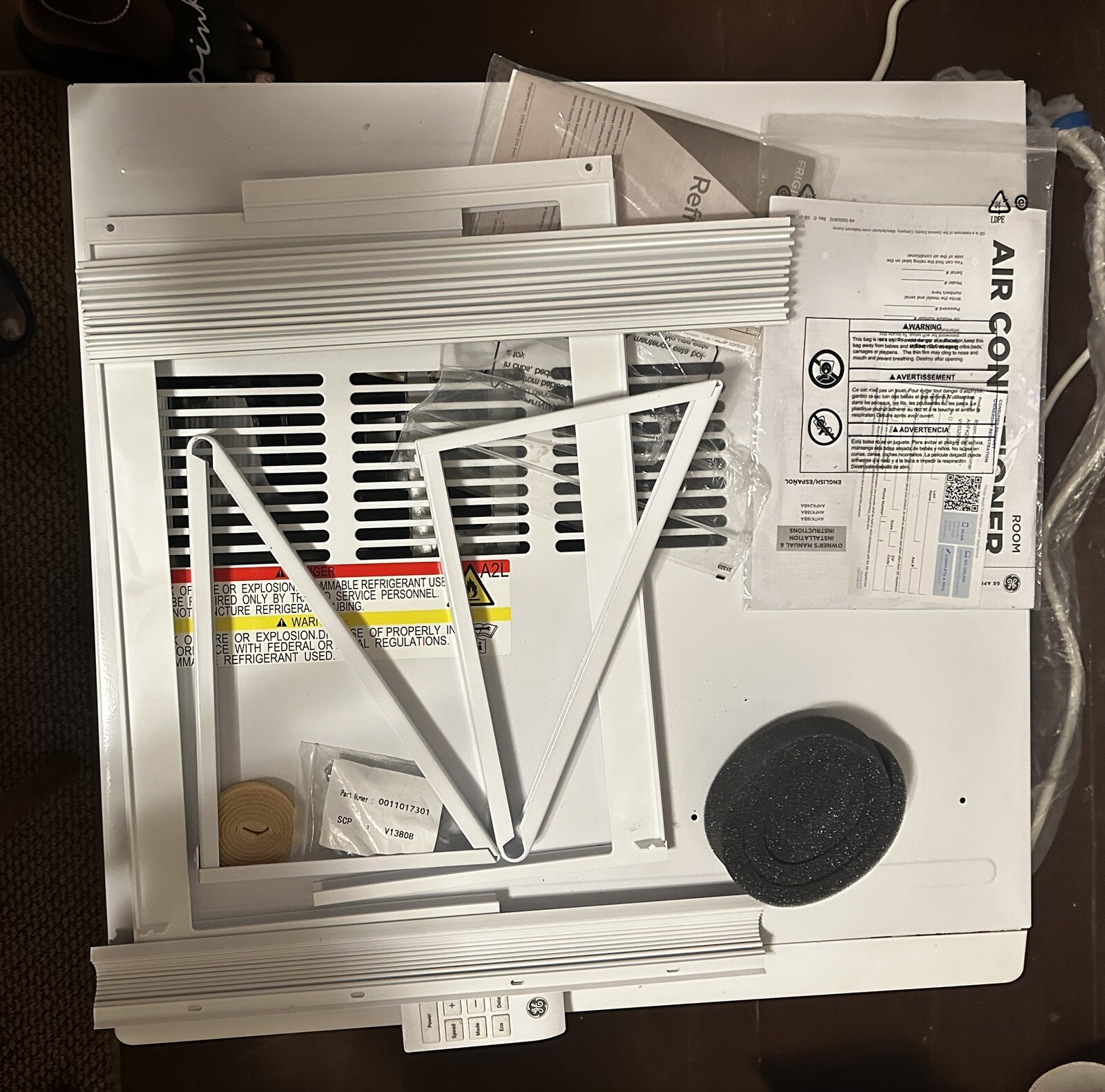 GE AC window Unit 23,700 BTU