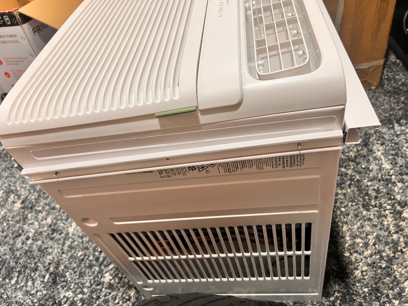 Brand New White Frigidaire Air Conditioner 24000 BTU