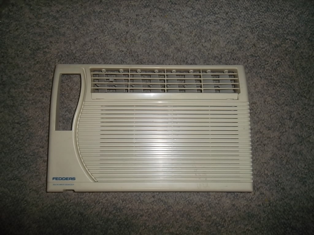 Fedders Ac model: A6X05F2A Front panel frame with Filter.