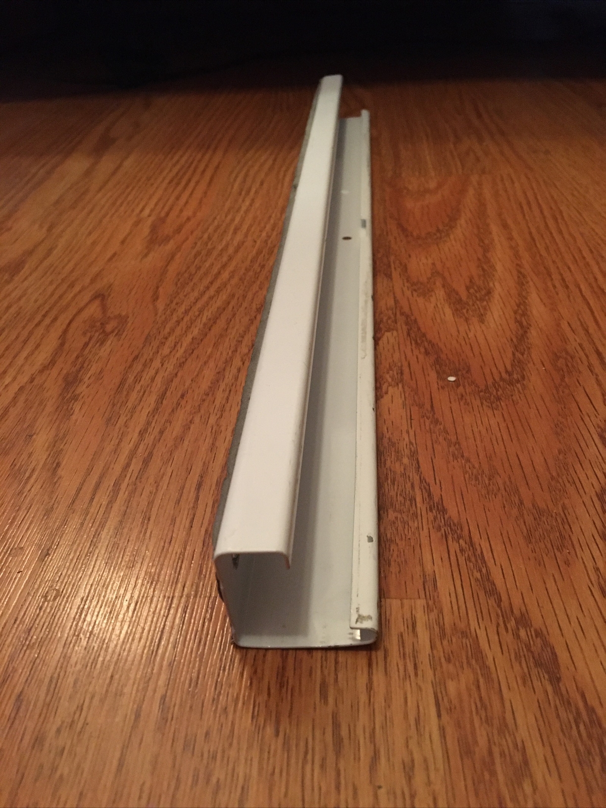 Kenmore ac model:253.77120 Window support top rail bar 18.89x 1.14x 1.18 in