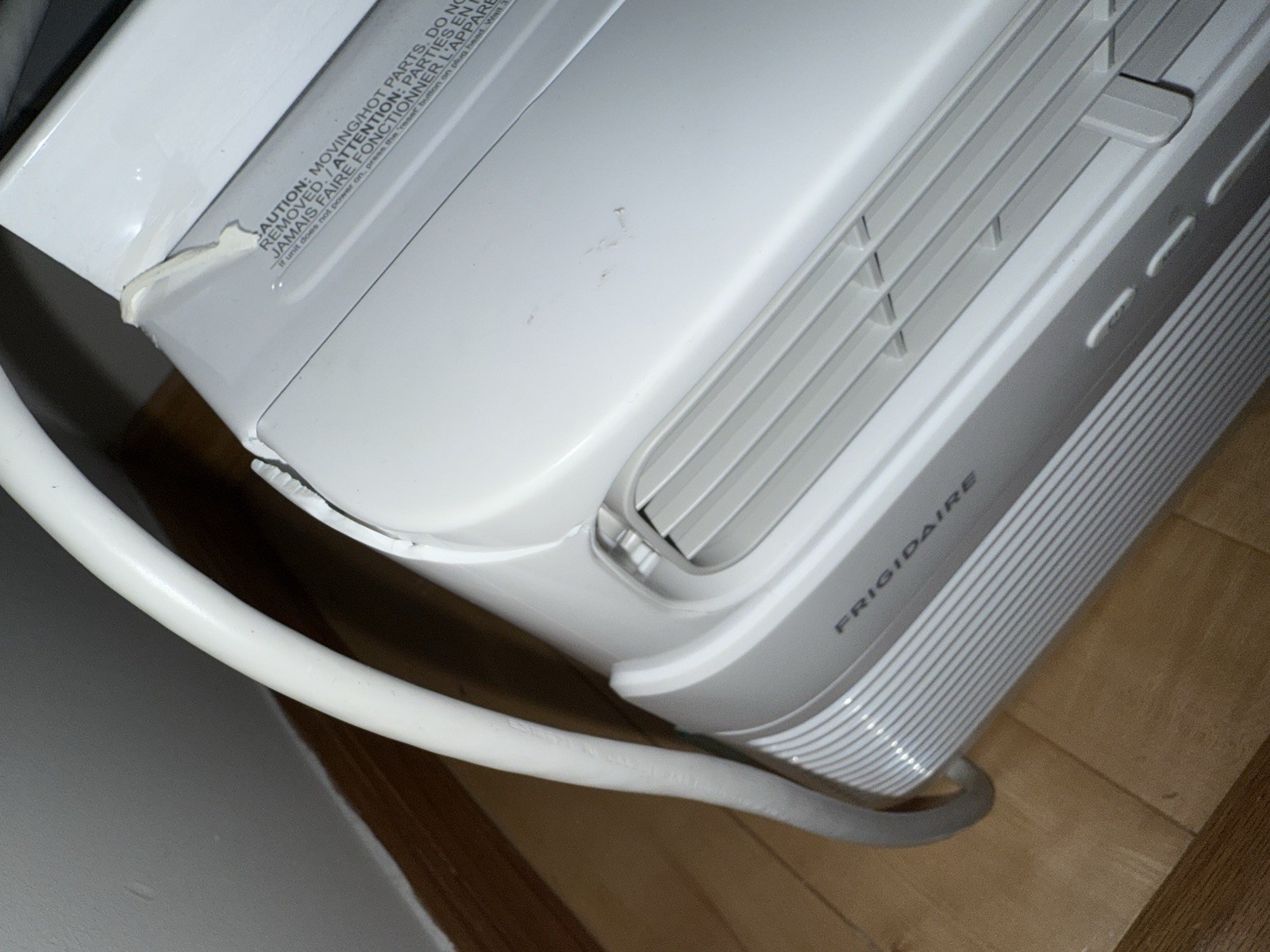 Frigidaire Air Conditioner 8000-13900 BTU/h