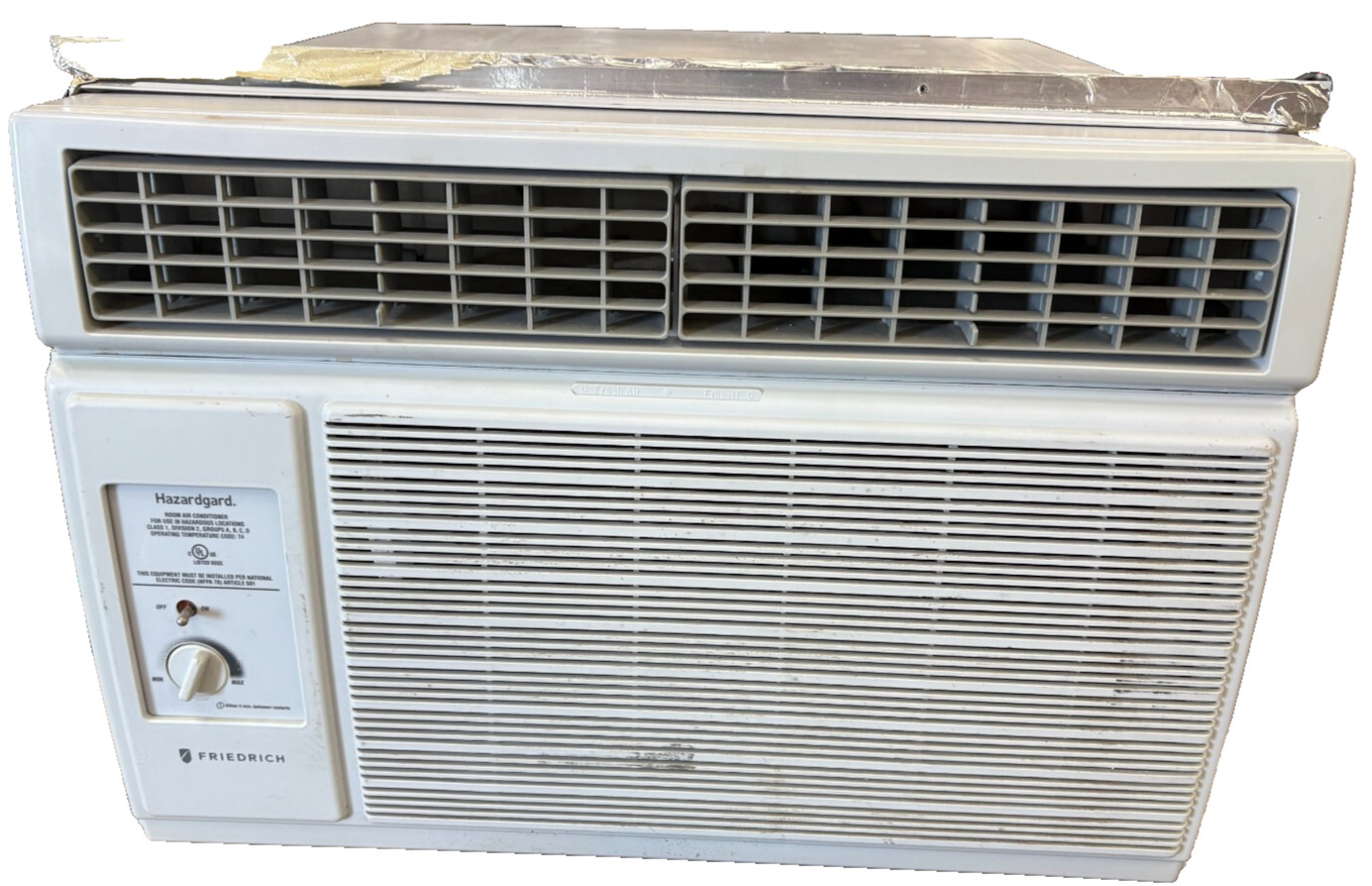 FRIEDRICH AIR CONDITIONER, MODEL# SH20M30A-A, 8WAY AIR FLOW, 8.5/9.4AMPS