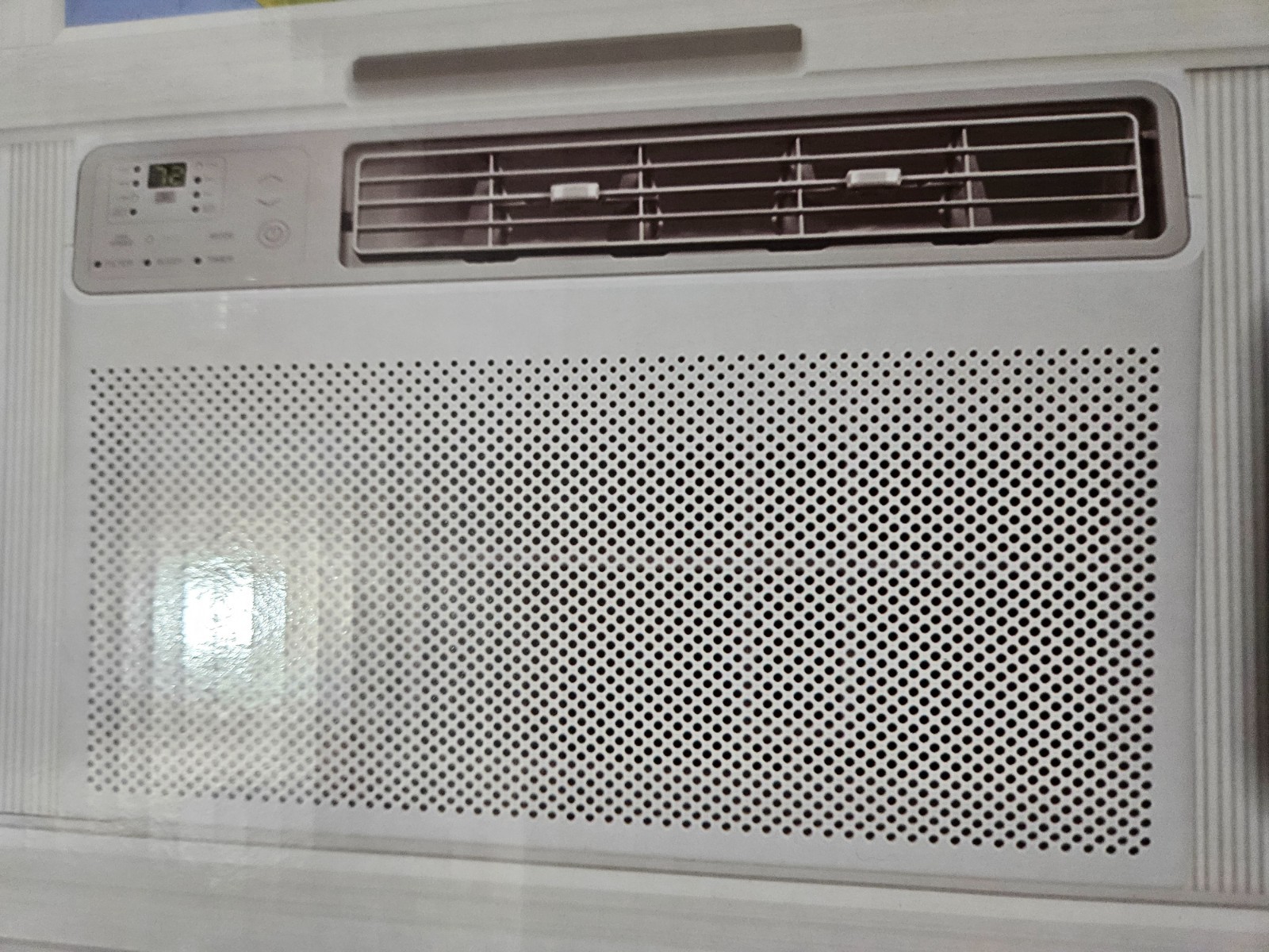 TCL H8W35W 8000 BTU Smart Window Air Conditioner with Remote 350 Sq. Ft. NEW