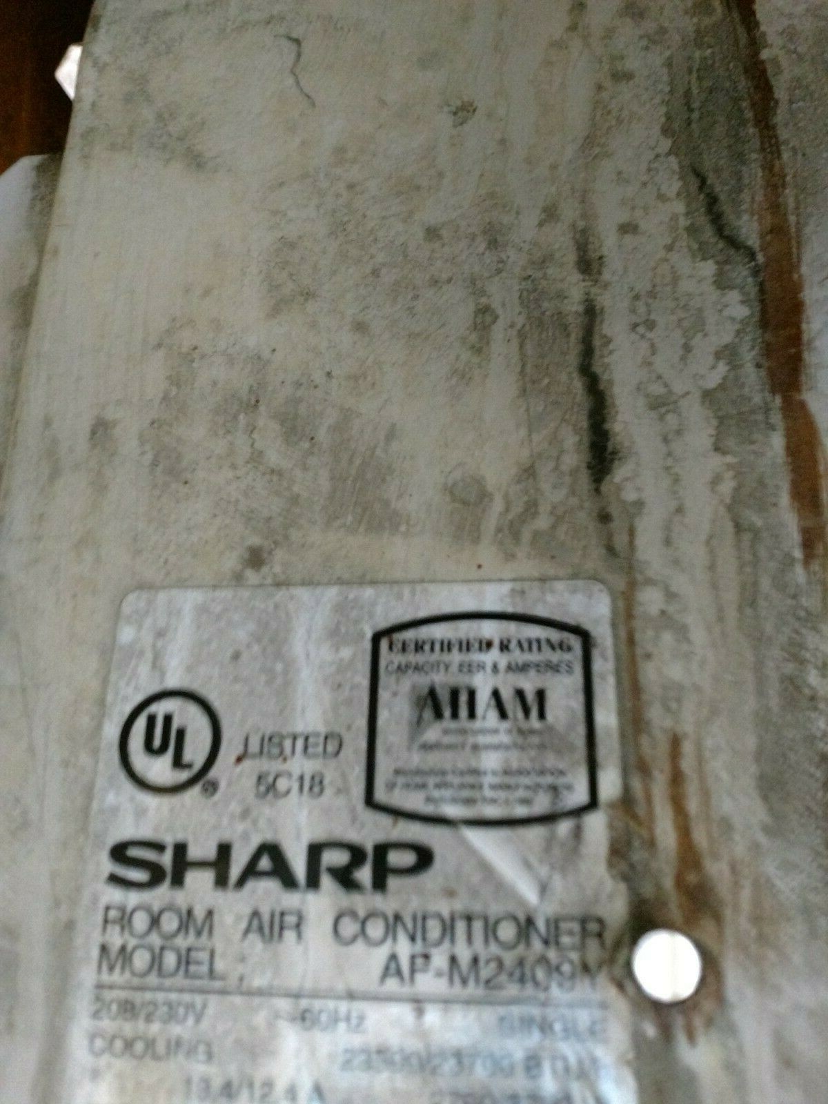 Sharp Window Air Conditioner 208 volts; 17″ high; 28″ deep; 26″ long; works