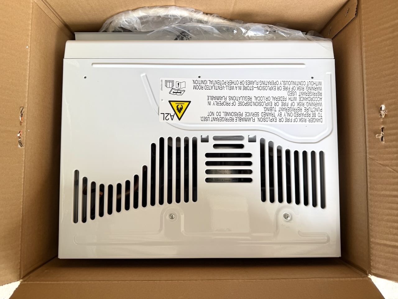 Digital, GE 5000 BTU, Window Air Conditioner, up to 150 sq. ft., Model AWCS05BWA