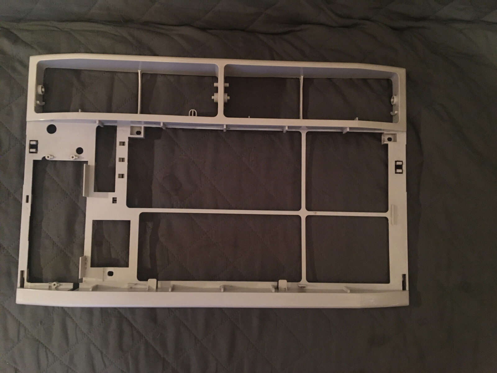 Frigidaire FRA062AT7 Front Panel Frame Size 473×298