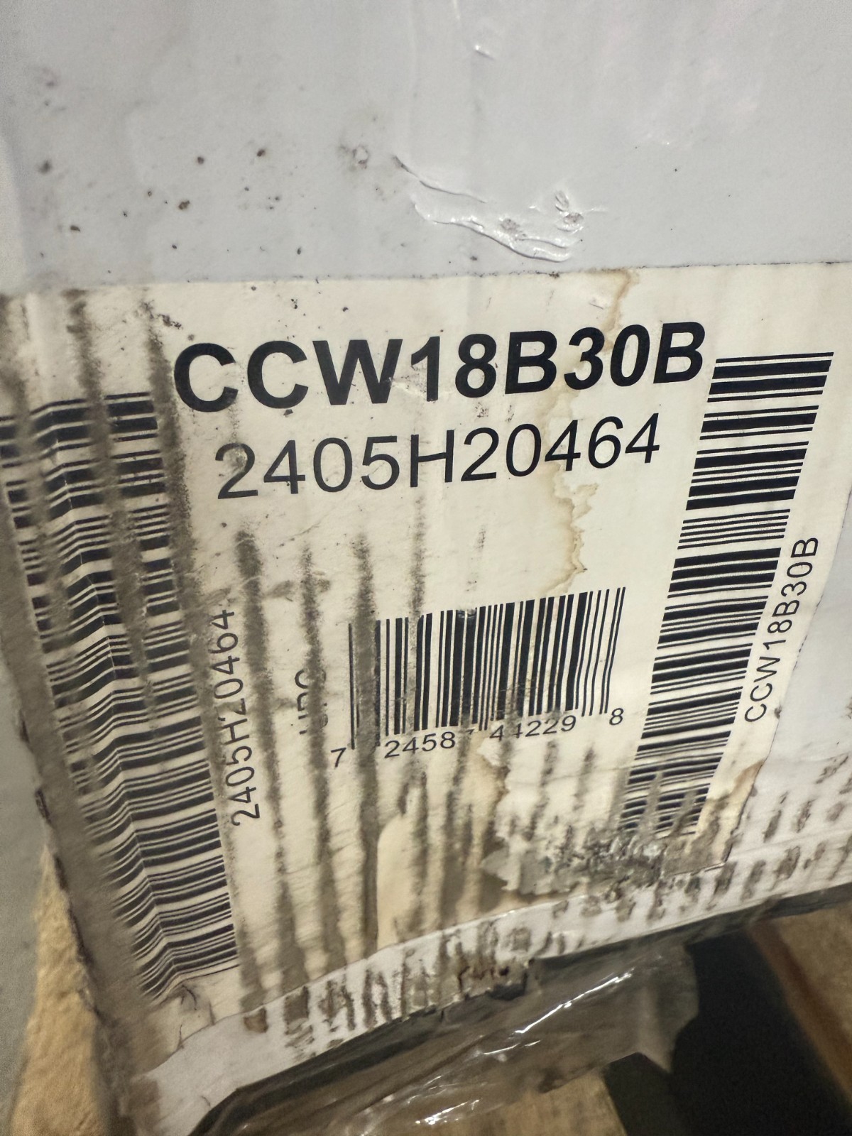 ❄️ Friedrich CCW18B30B 18,000 BTU Window Air Conditioner – New in Box ❄️