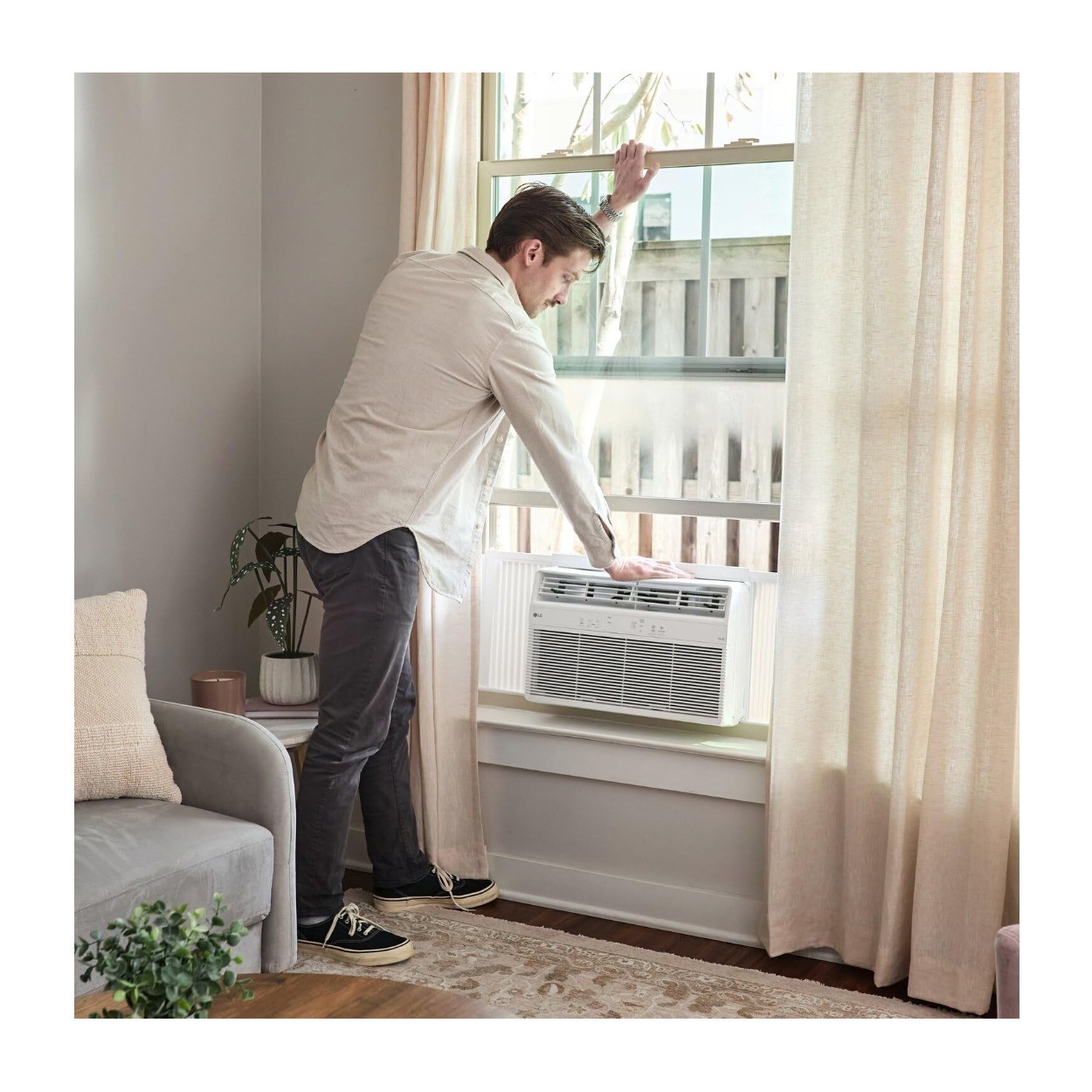 LG 8000 BTU Window Air Conditioner with Wifi Controls (White)