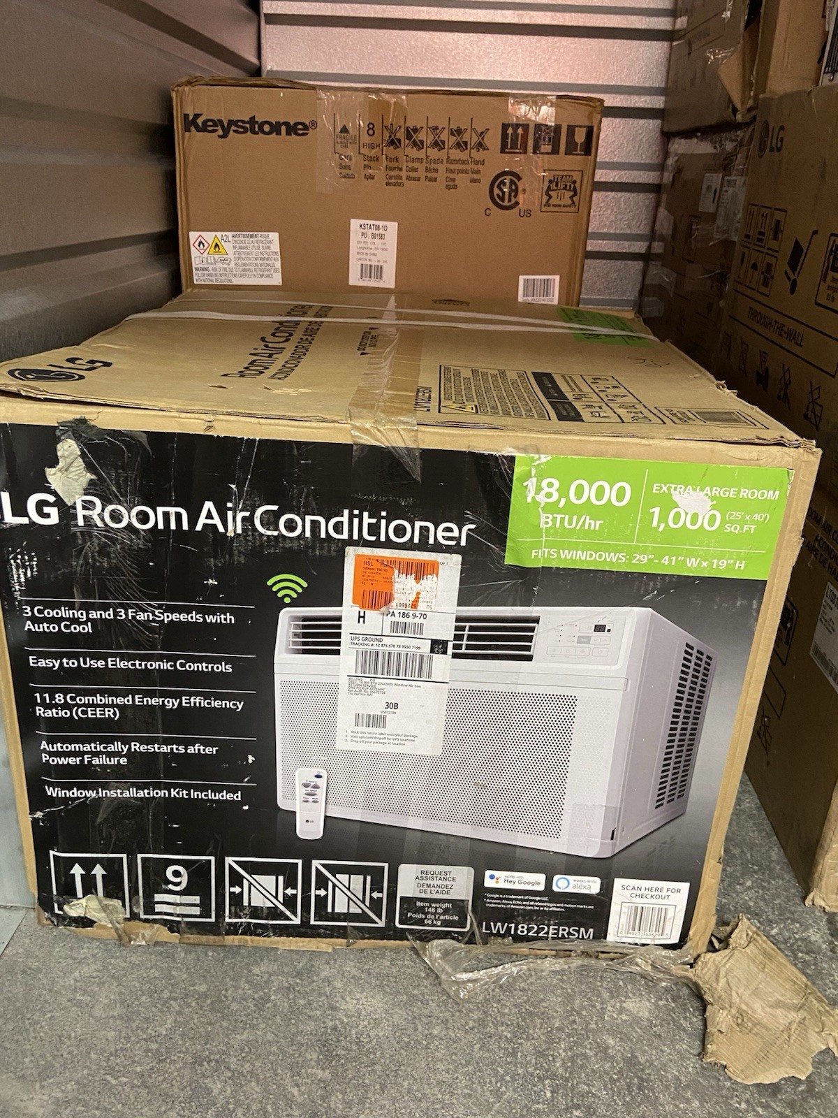 LG 18,000 BTU Window Air Conditioner Remote Digital Display Dehumidifier Wi-Fi
