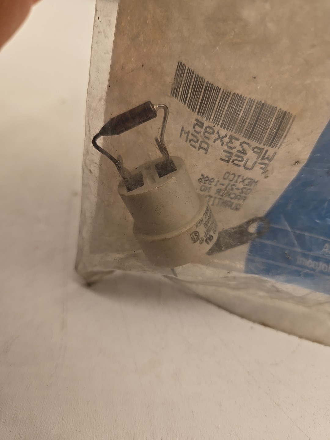 Genuine OEM GE Room Air Conditioner Fuse WP23X95 (7E3)