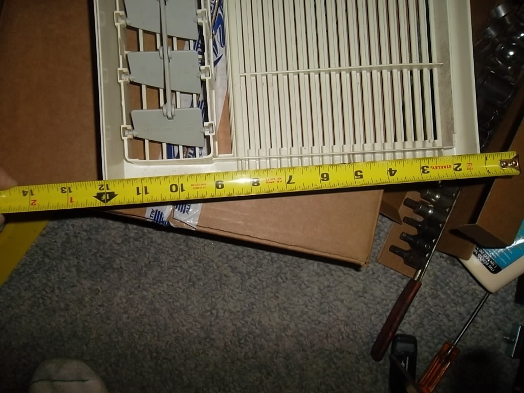 Fedders Ac model: A6X05F2A Front panel frame with Filter.