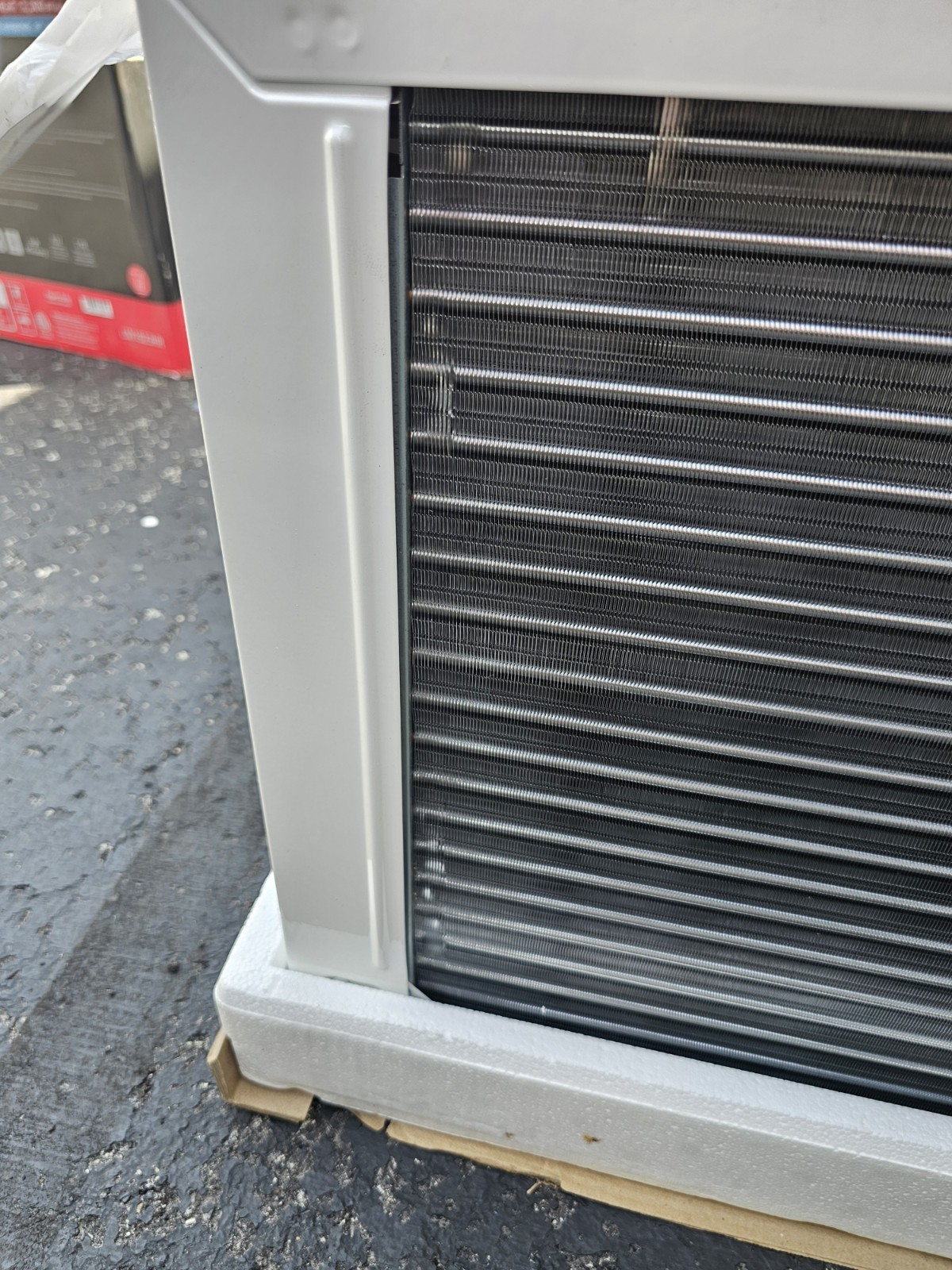 LG New 18,000 BTU 1000 sq ft Window Air Conditioner with 12,000 BTU Heat, White,