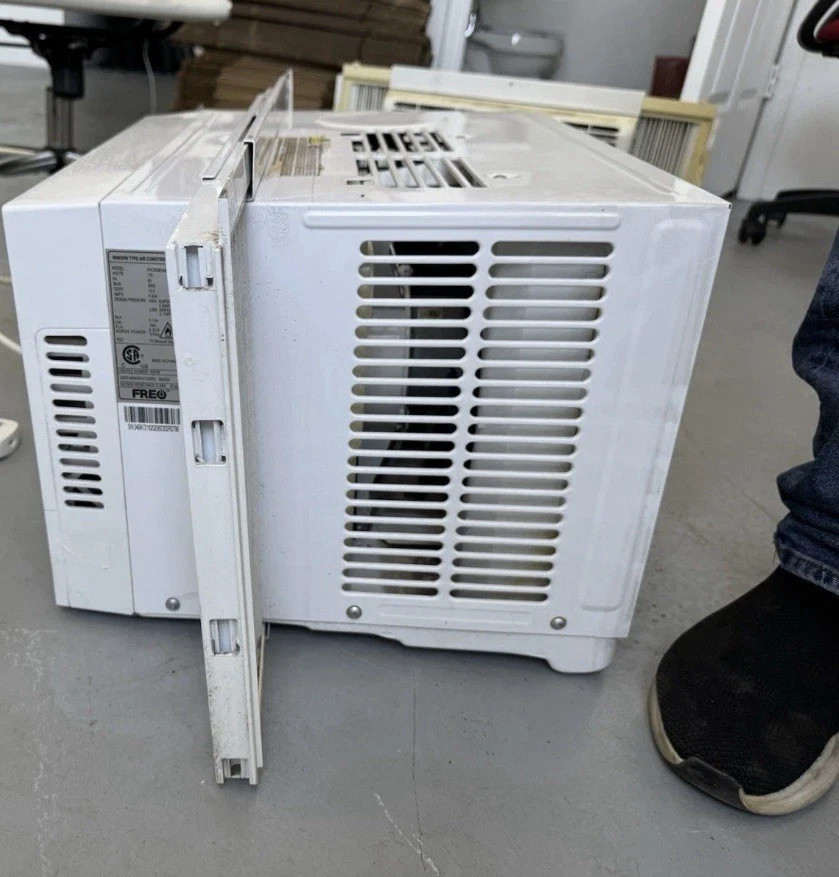 Freonic 8,000 BTU Window AC & Dehumidifier with Remote, Cools 325 Sq Ft