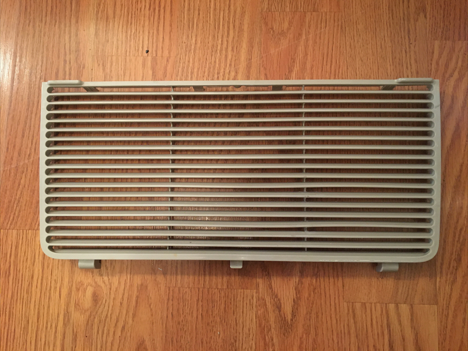 Frigidaire sc model:LRA107CV1 Parts Front Panel Air Grille 16.85×7.67×0.74 in