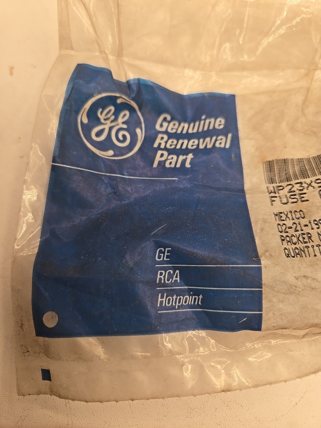 Genuine OEM GE Room Air Conditioner Fuse WP23X95 (7E3)