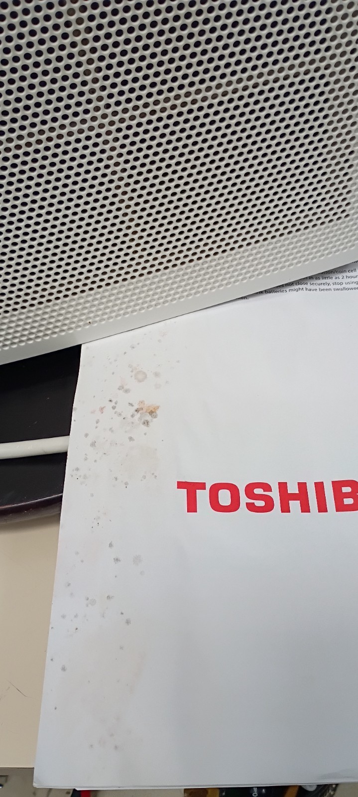 Toshiba 6,000 BTU 115V Window Air Conditioner 250 sq ft w/ Remote RAC-WK0612CRRU