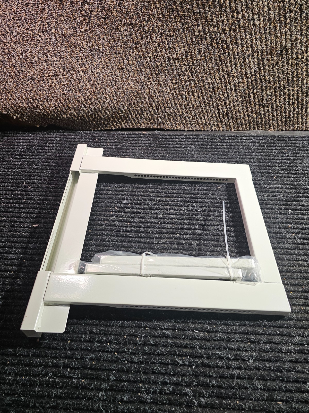 Ivation Air Conditioner Support Bracket, AC Support Bracket Holds up to 200 lbs