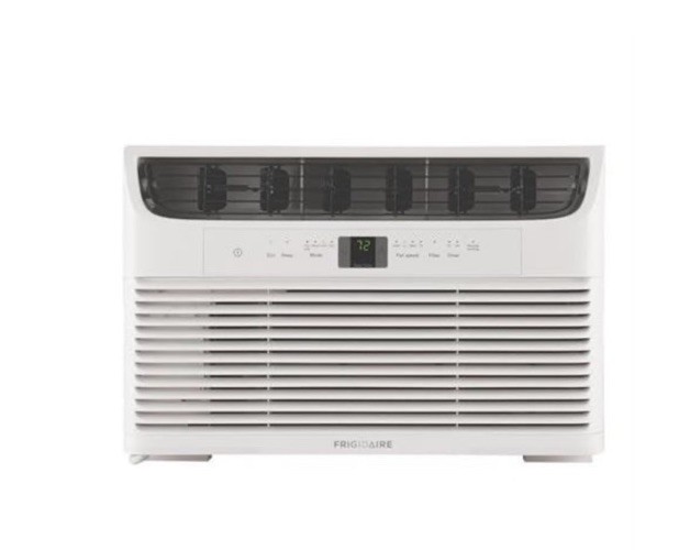 Frigidaire 6 000 BTU Window Air Conditioner with Remote Control Cools 350 SQ Ft