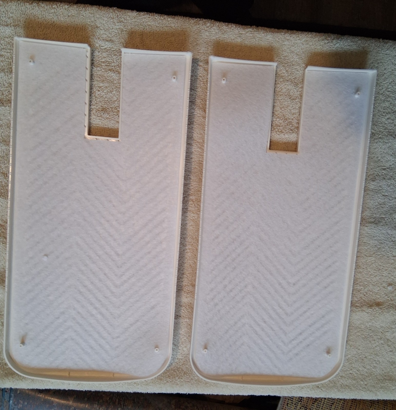 2 Qiandahom AC Air Vent Deflectors for Central Air Conditioner’s Register&Grille