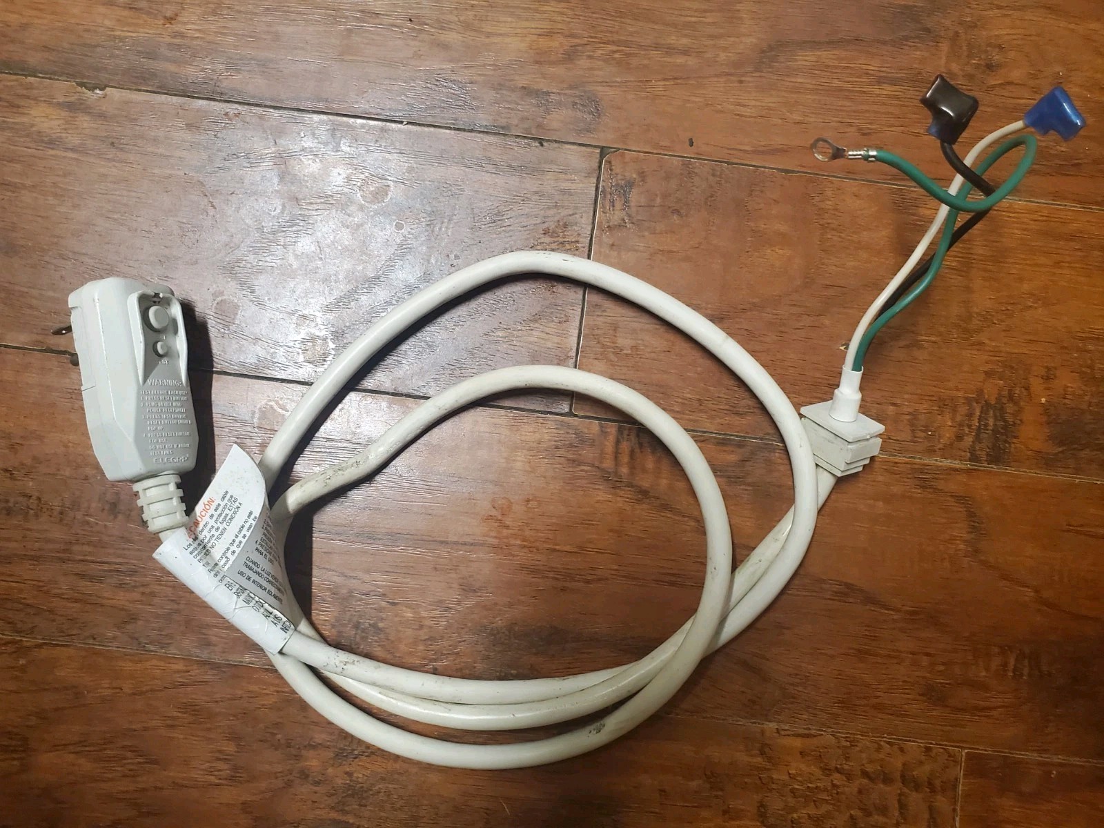 Power Cord LCDI 15A 240VAC cat.# L 15615 by ELE E250451