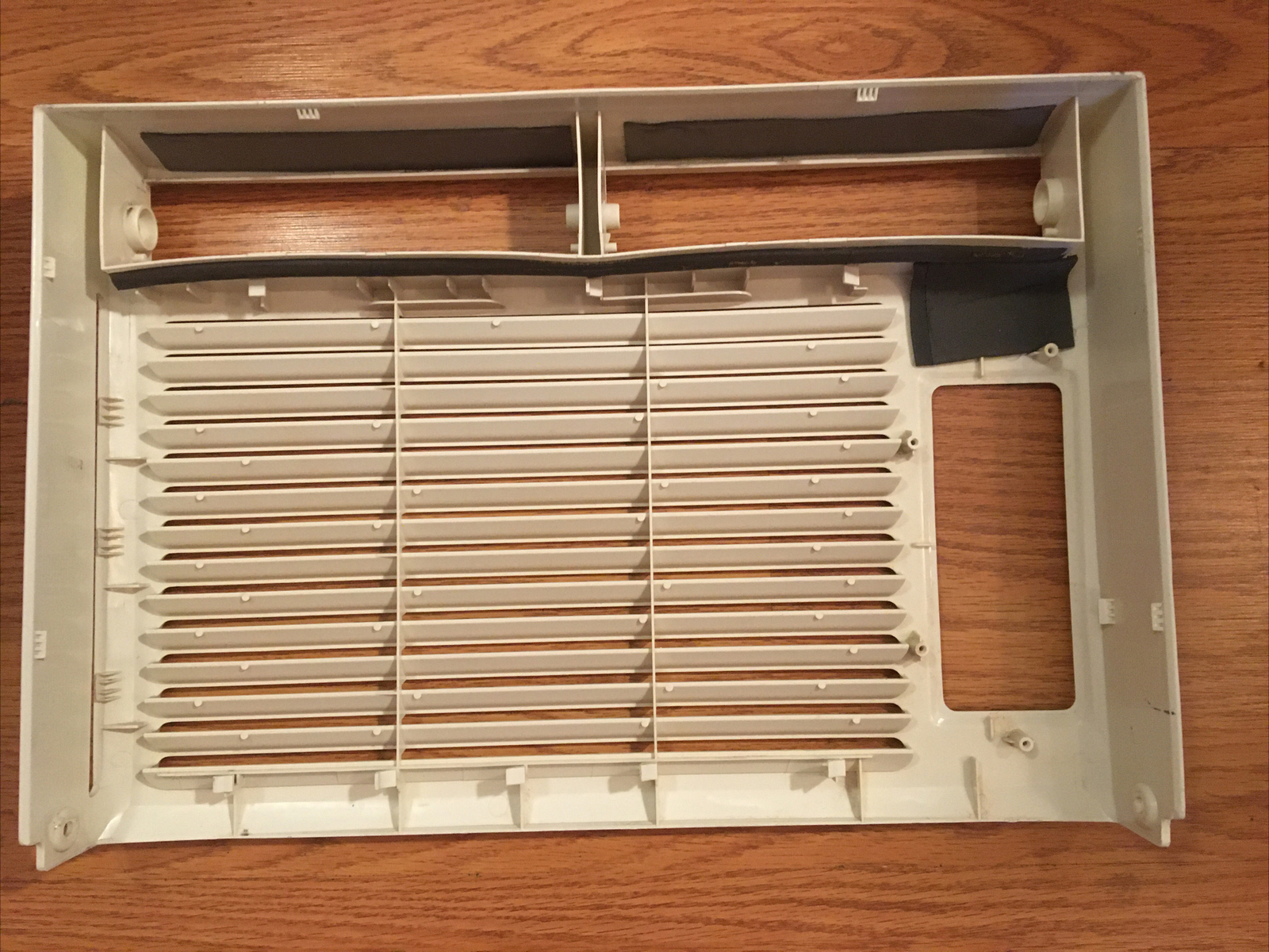 Frigidaire ac model: FFRE0533S1 front panel Frame 16.02X11.06X1.85 in
