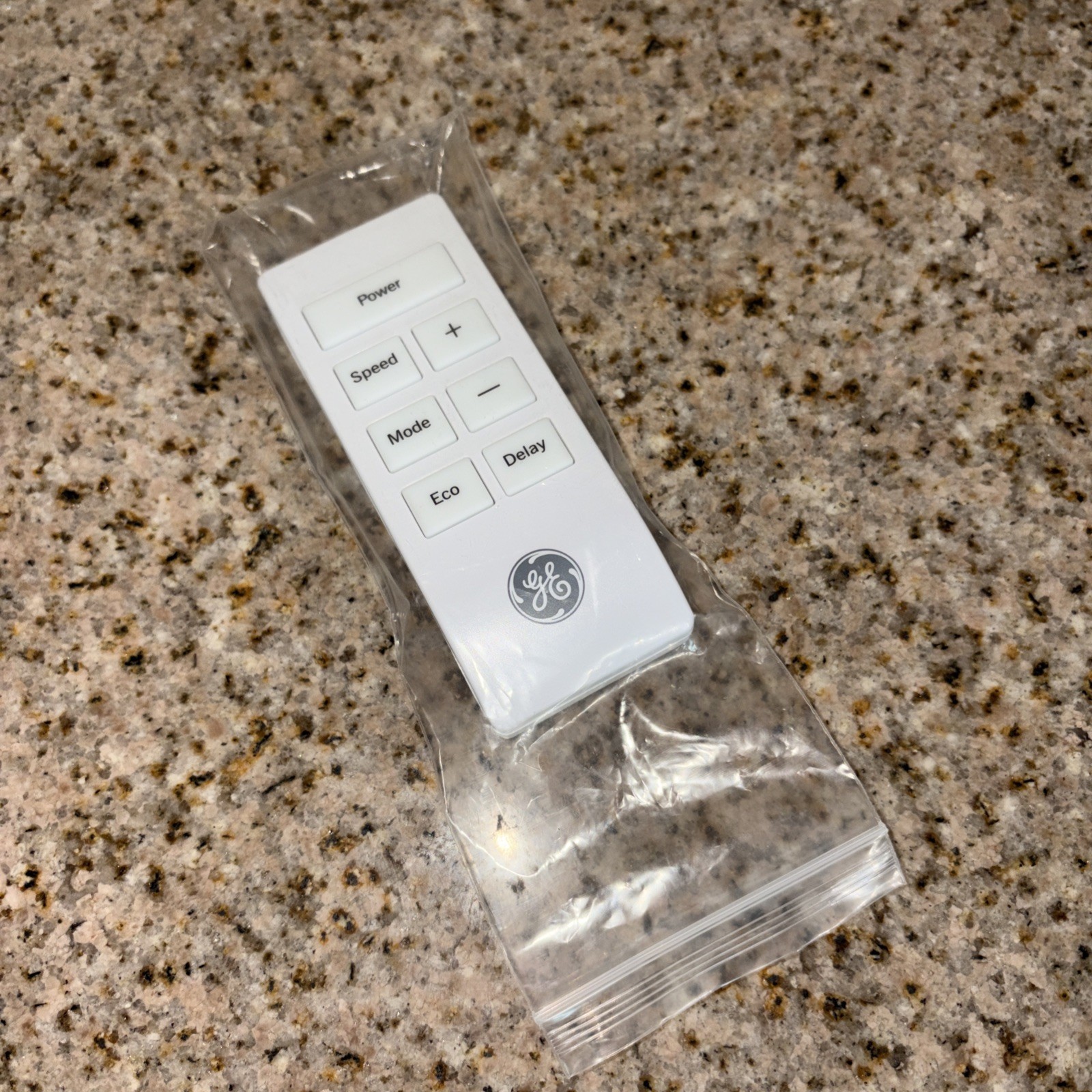 GE General Electric AHQ06LYCQ1 Window Air Conditioner REMOTE CONTROL WJ26X27734