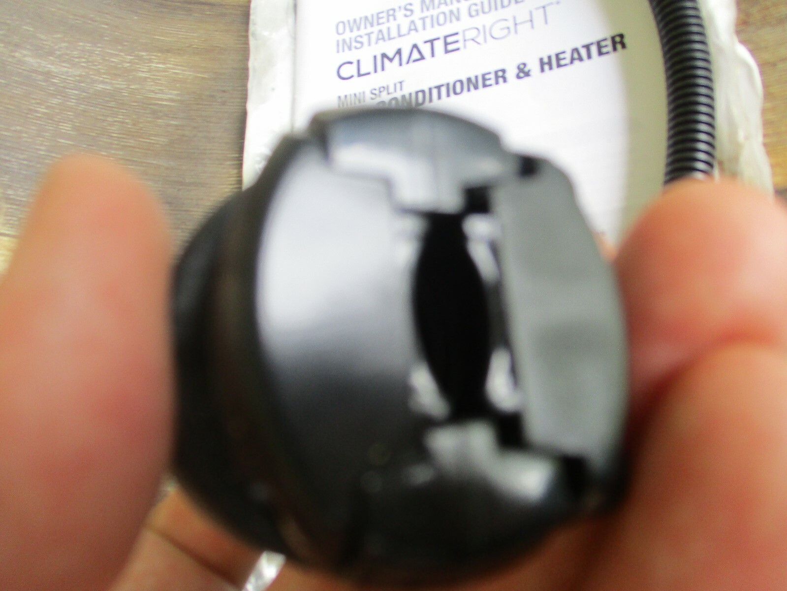 ClimateRight CR12000SACH Mini SPLIT Heater & Air Conditioner MANUAL PLUG FITTING