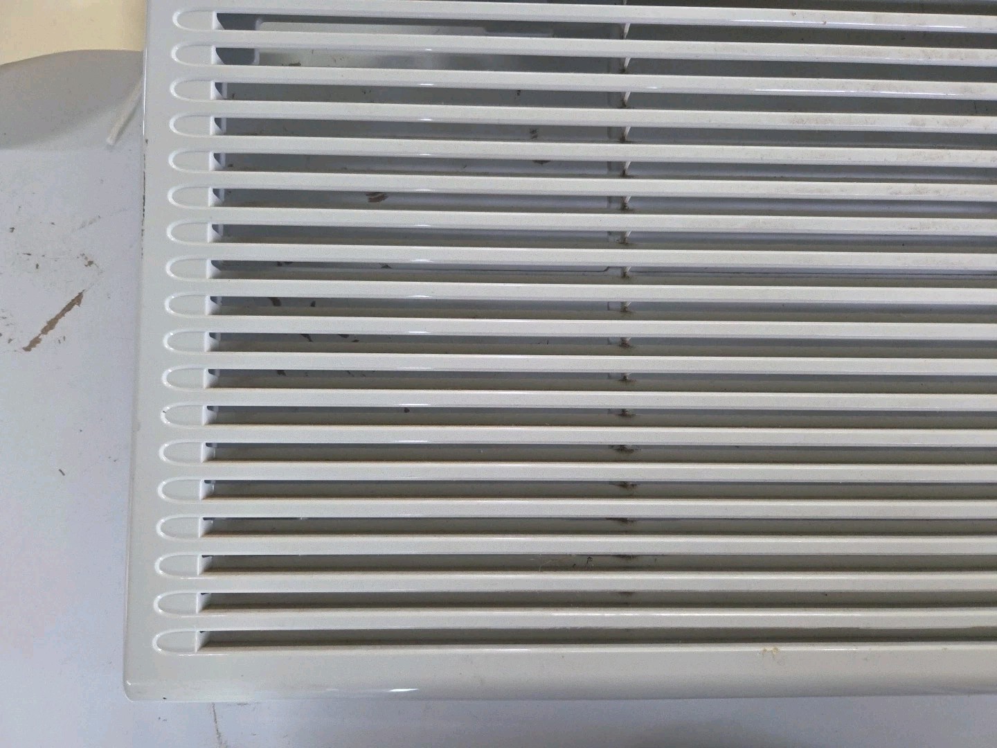 GE AC Front Panel WJ71X21265 Air Conditioner Model AEH12AXH1