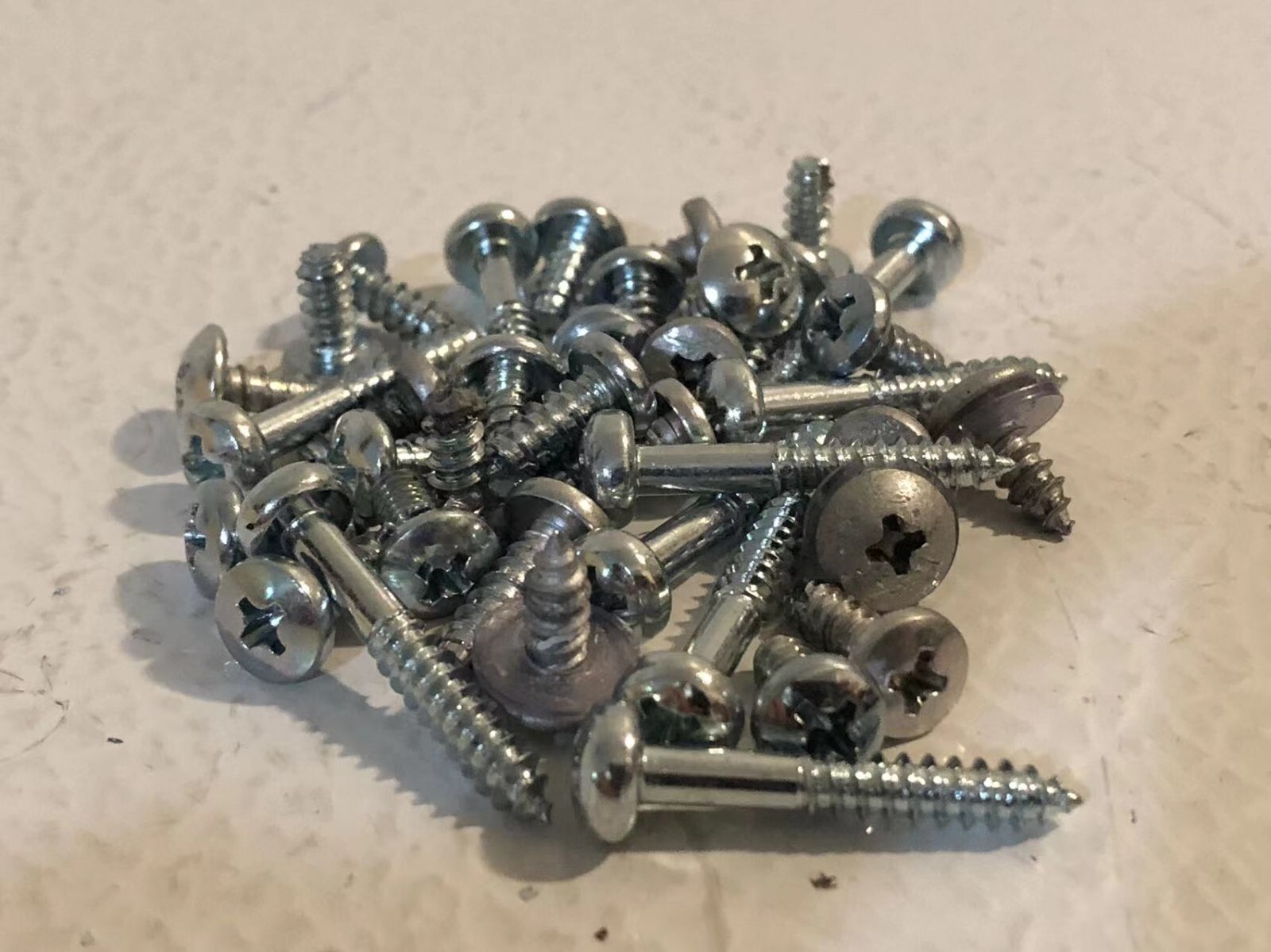 GE AHQ06LZ Window Air Conditioner Mix Screws set of 38