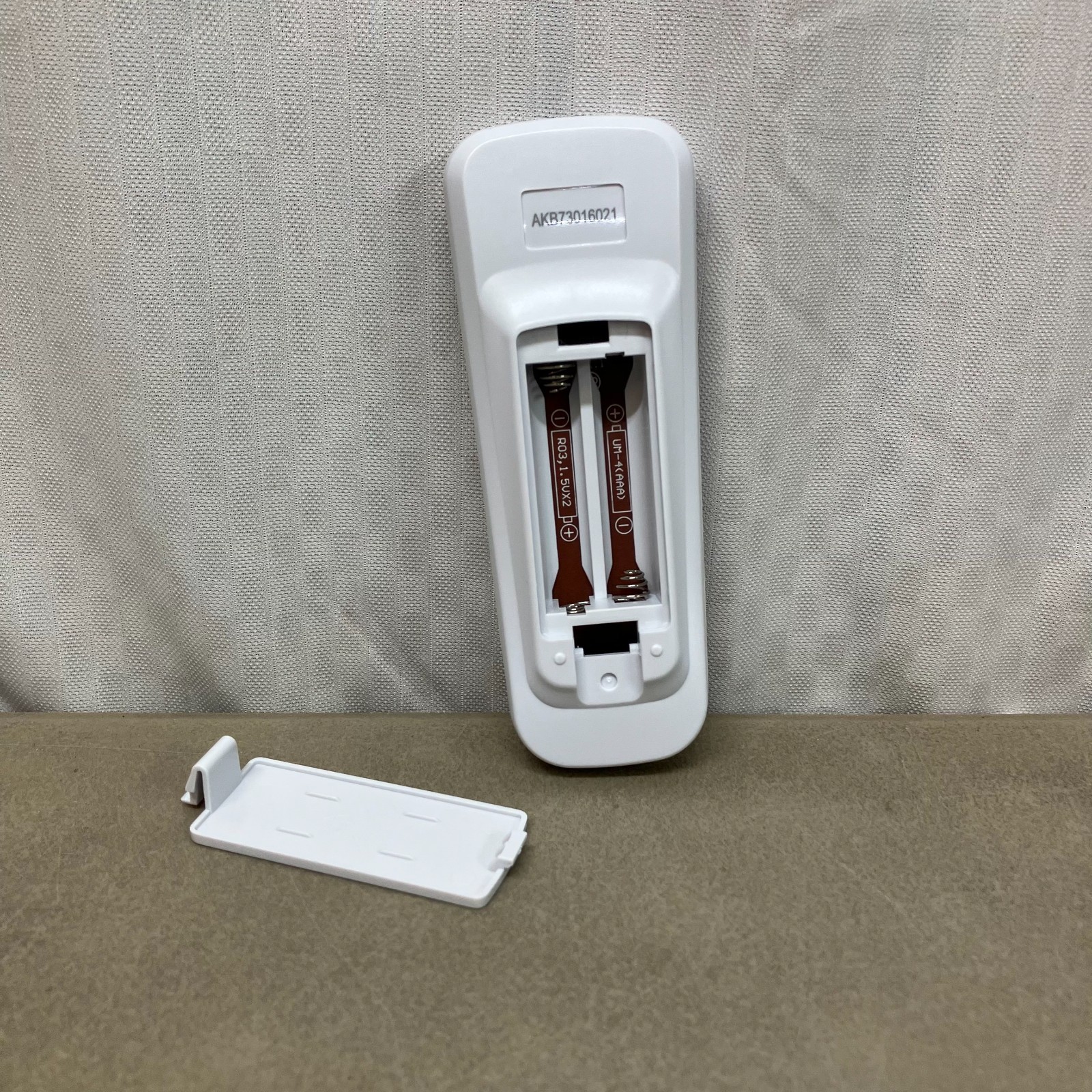 LG AKB73016021 AC Air Conditioner Remote Control White OEM Genuine WiFi Timer