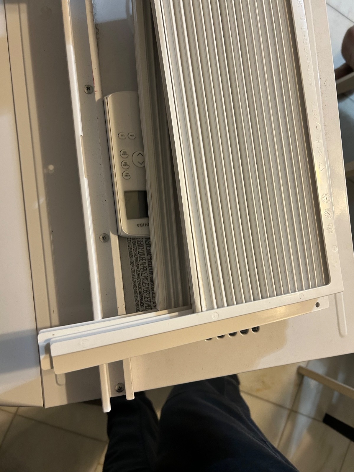 Toshiba Smart WiFi Window Air Conditioner – White (RAC-WK0811ESCWU)