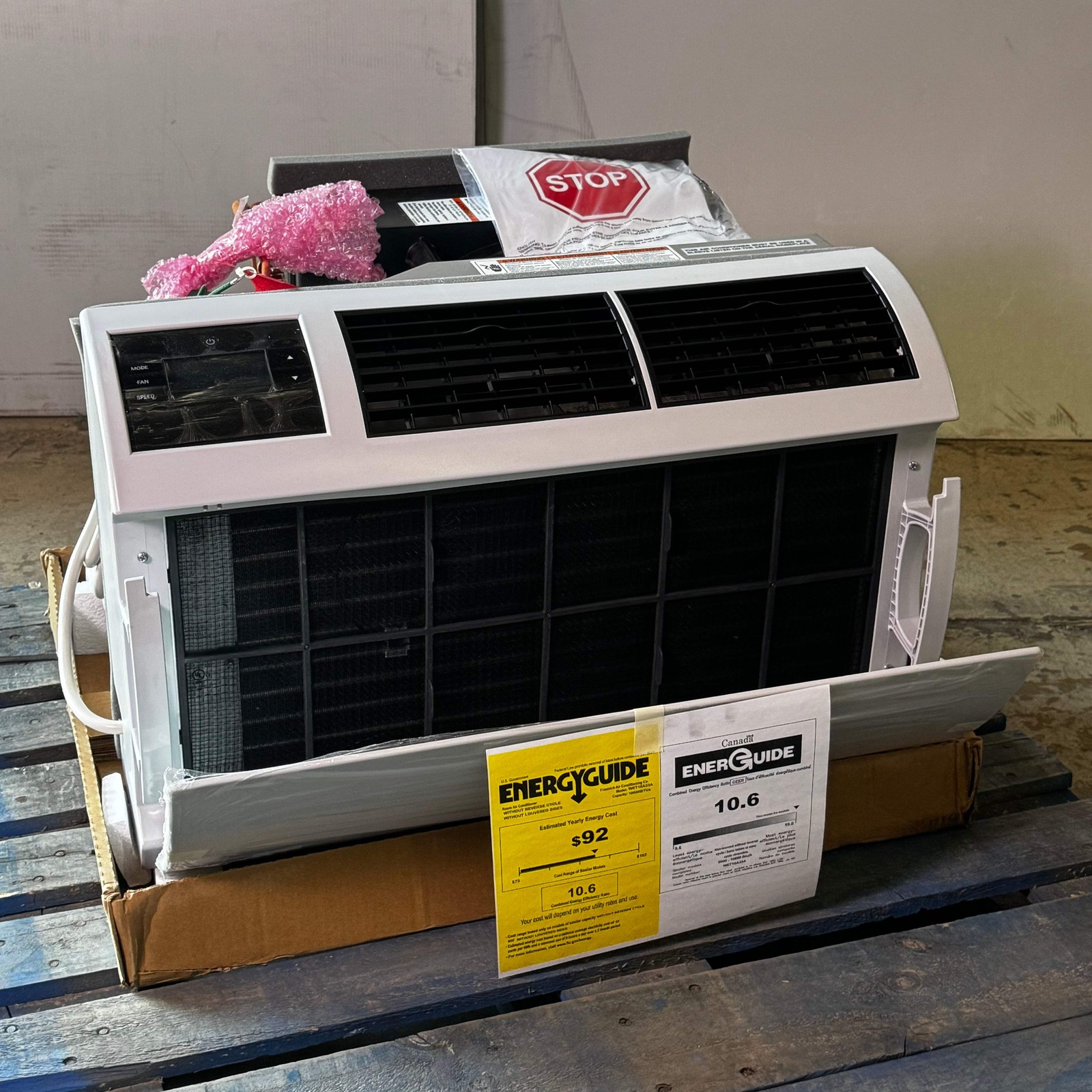 FRIEDRICH Wall Air Conditioners 12000 BTU Cool, 230V White WET10A33A (New Other,