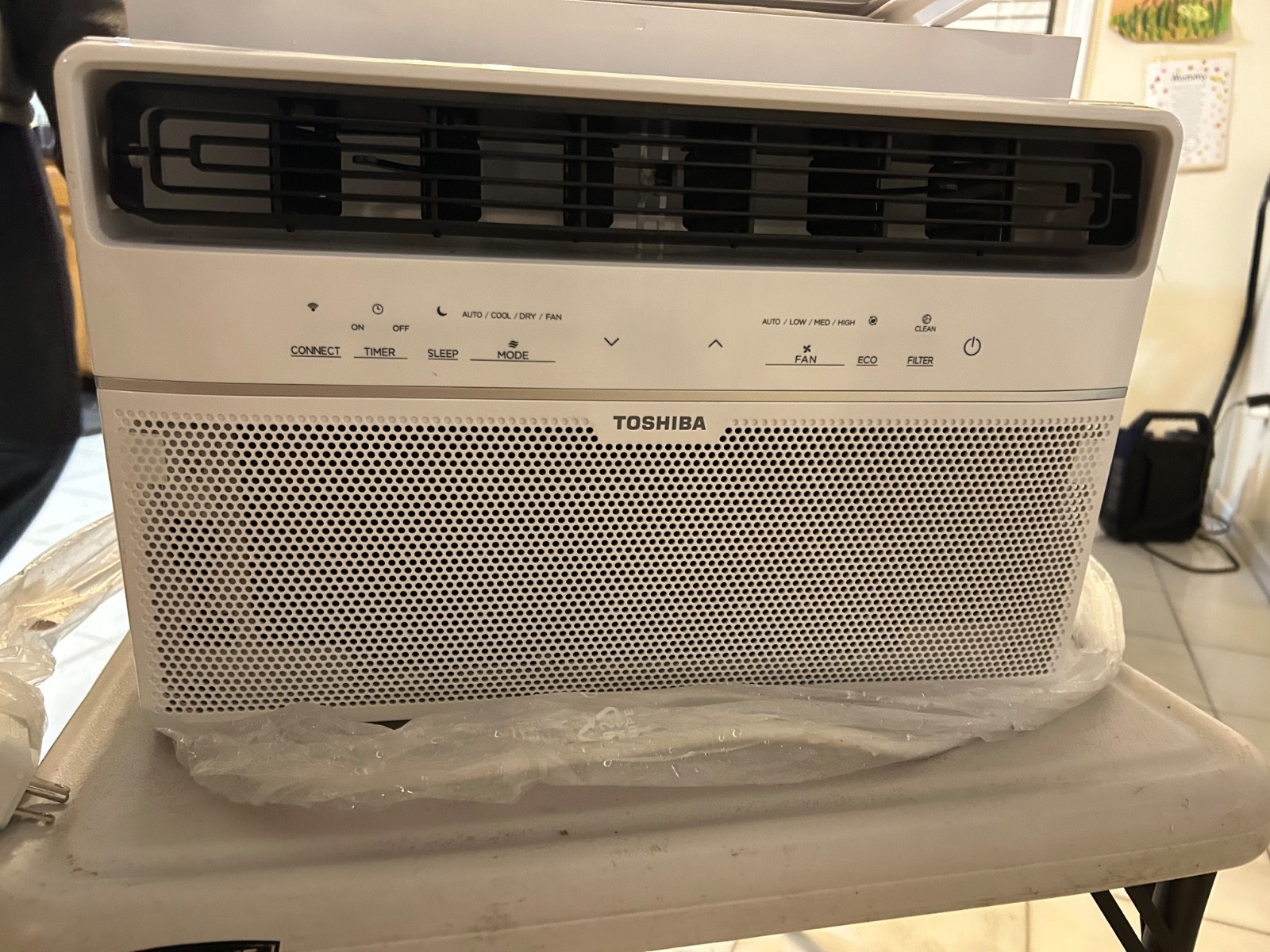 Toshiba Smart WiFi Window Air Conditioner – White (RAC-WK0811ESCWU)