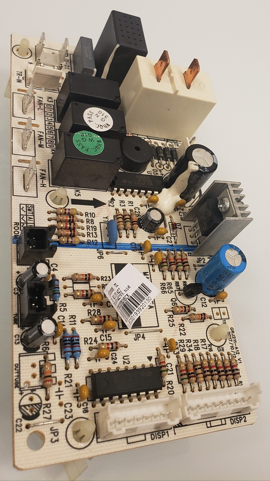 FFRE1033U1 M211F1AZJ GRJ211-A12 Electrolux Wall Unit Air Condition Control Board