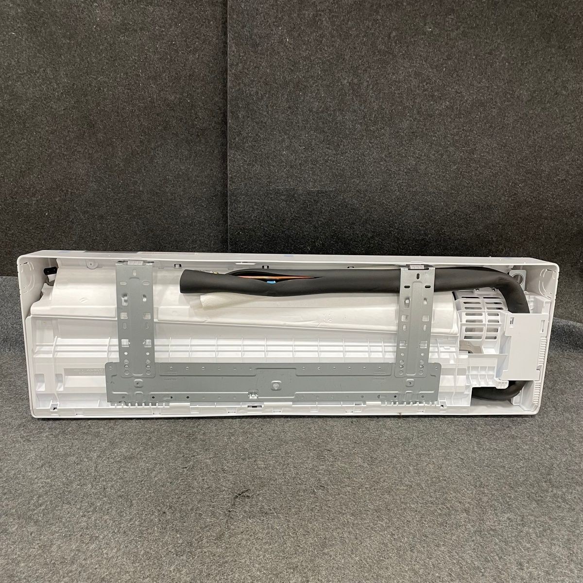 ACIQ ACIQ-K18W-HP230 Cooling & Heating Indoor Unit ONLY for Split AC System *