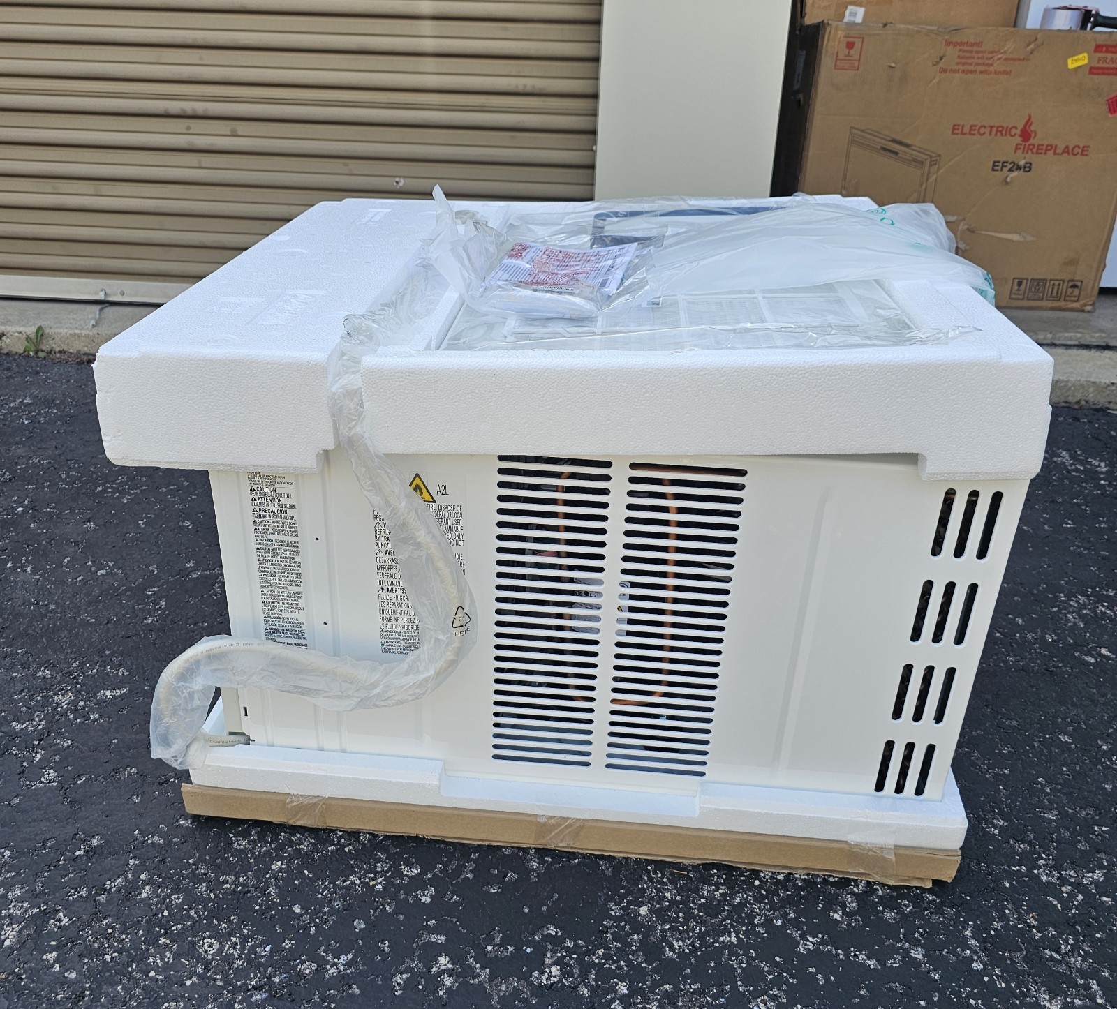 LG 23,000 BTU Window Air Conditioner Cooling & Heating LW2423HR 1400 Sq Ft Read