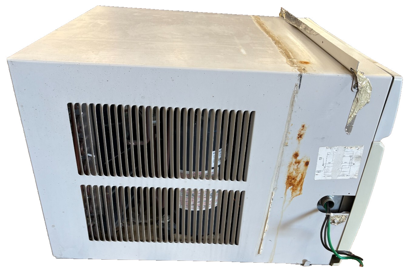 FRIEDRICH AIR CONDITIONER, MODEL# SH20M30A-A, 8WAY AIR FLOW, 8.5/9.4AMPS