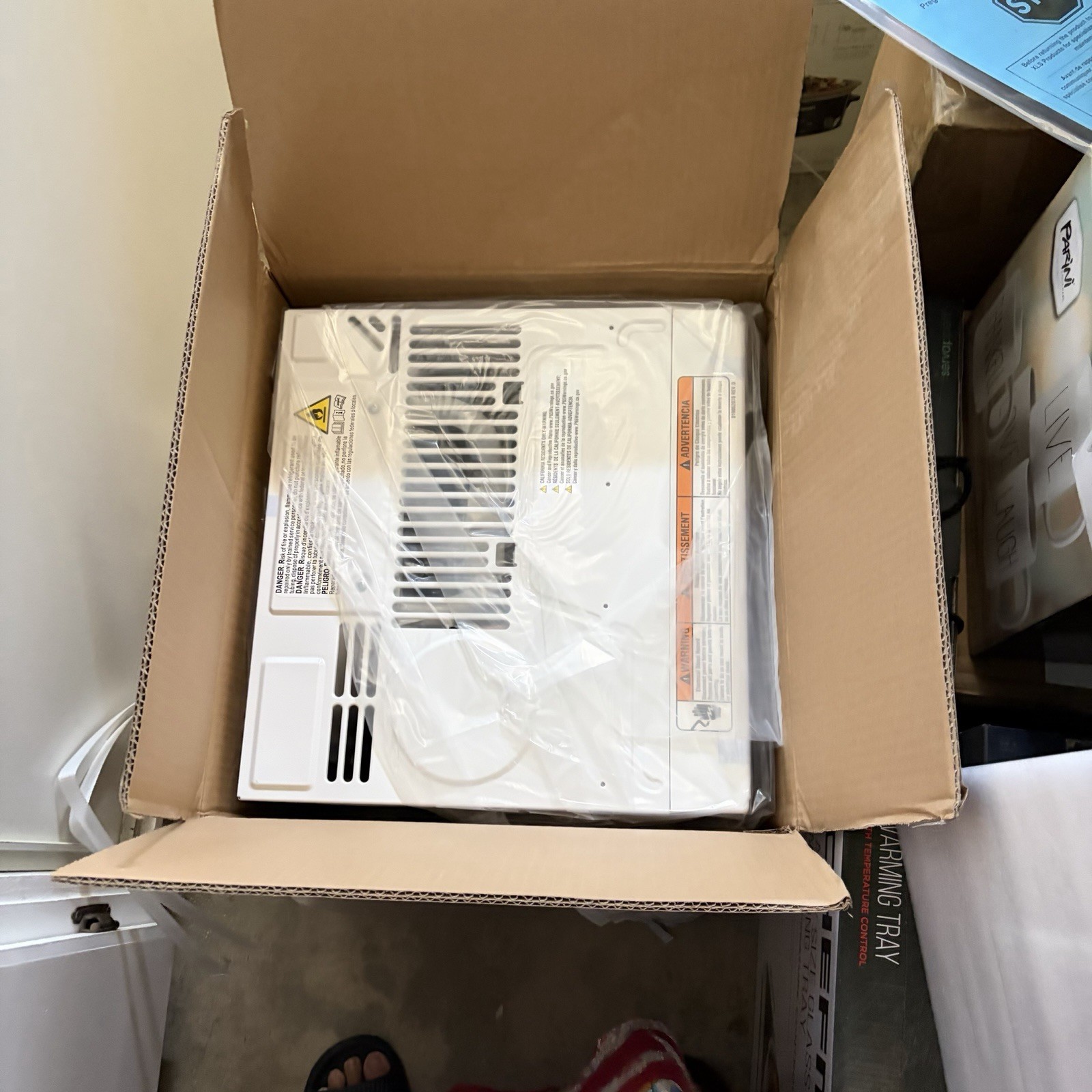 Whirlpool WHAW061CW 6000 BTU Window Air Conditioner White Energy Star A+