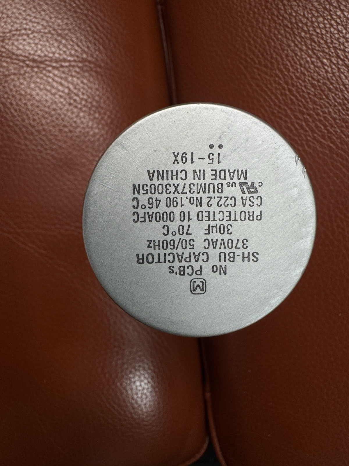 GE PTAC Heat-Pump Run Capacitor 30 Mfd 370VAC BUM37X3005N From Md# AZ61H12DABW2