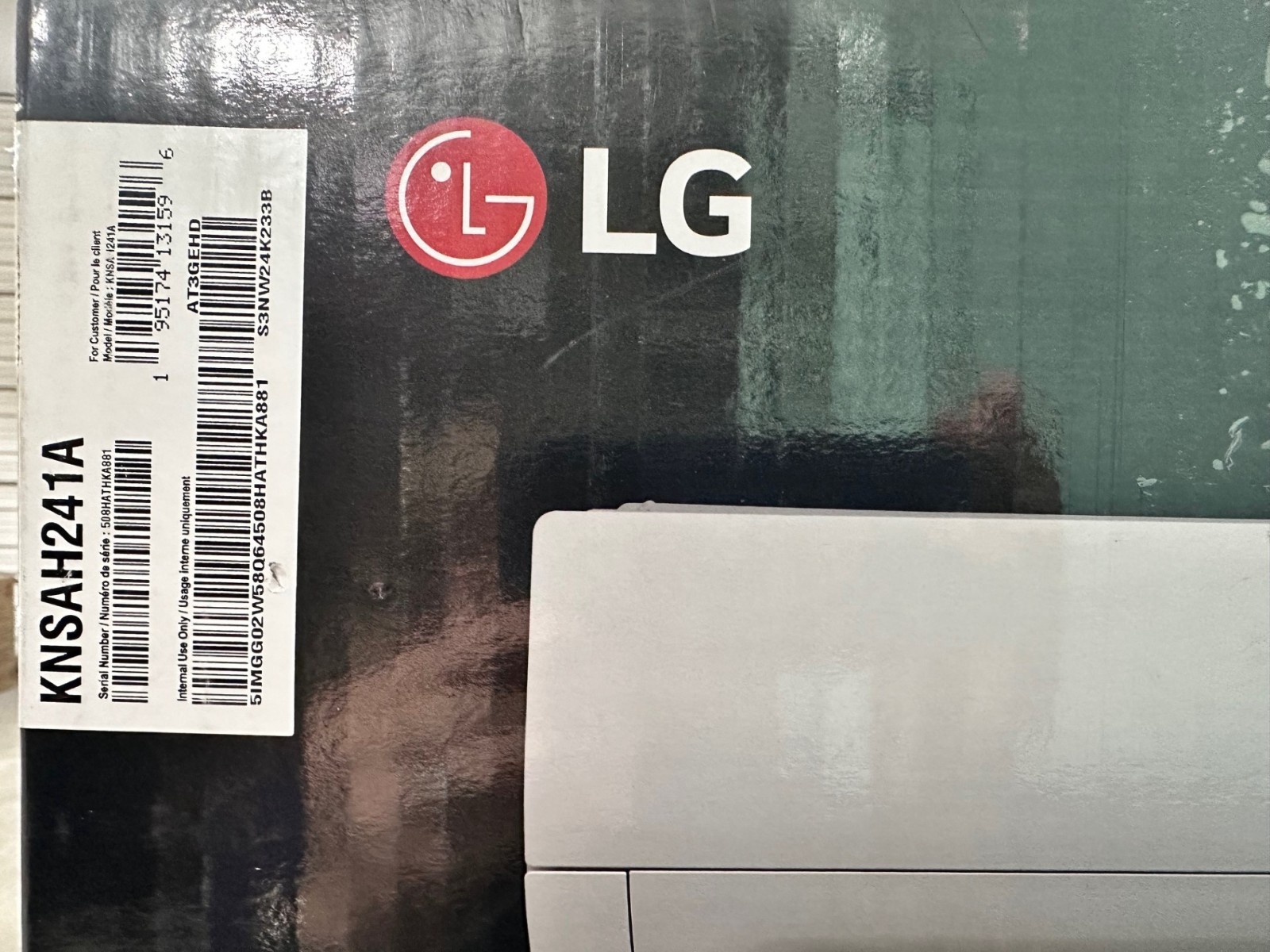 LG Indoor Unit 24,000 BTU 20 SEER2 Wi-Fi 1-Zone Ductless Mini Split Wall Unit