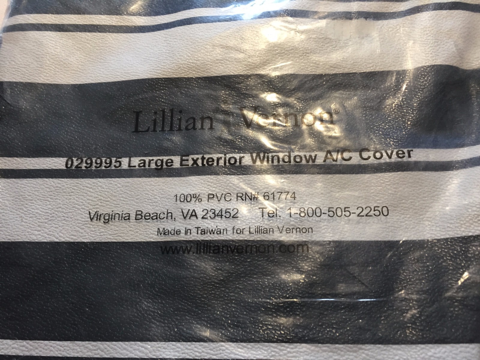 Lillian Vernon 029995 Large Exterior Window Air Conditioner Cover