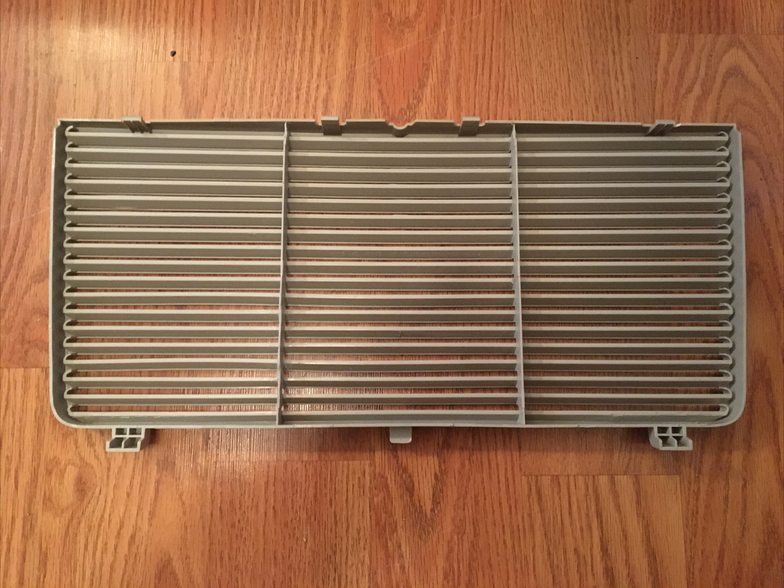 Frigidaire sc model:LRA107CV1 Parts Front Panel Air Grille 16.85×7.67×0.74 in