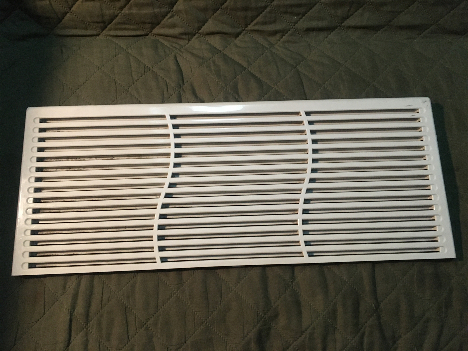 GE ac model AEL08LSL1 Front Panel air inlet grille 528x209mm
