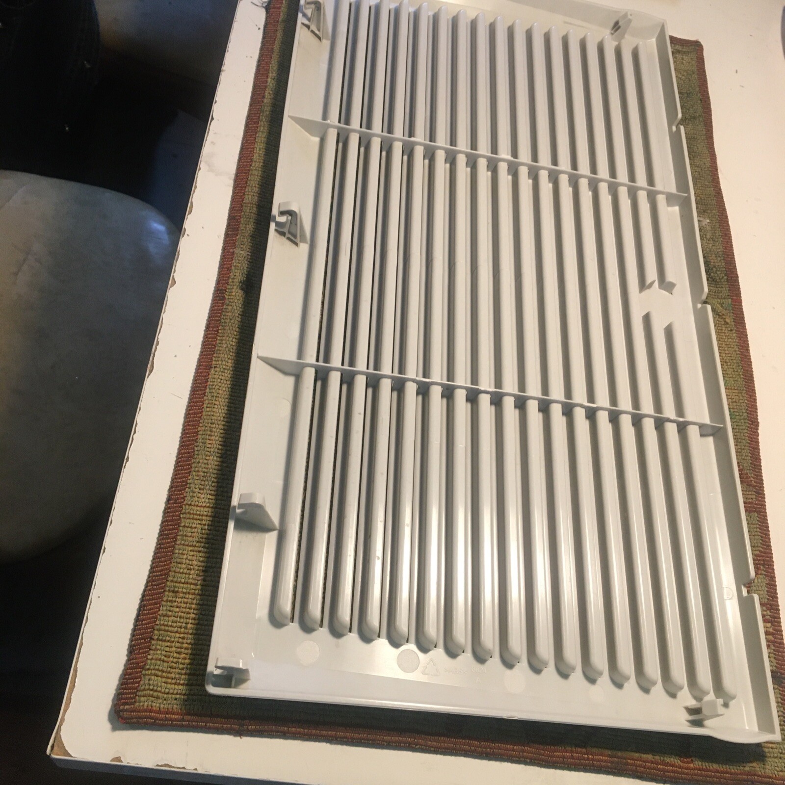 GE ac model: AEM12ASL1 Front Panel Air Grille Parts 19.09x 9.88 in