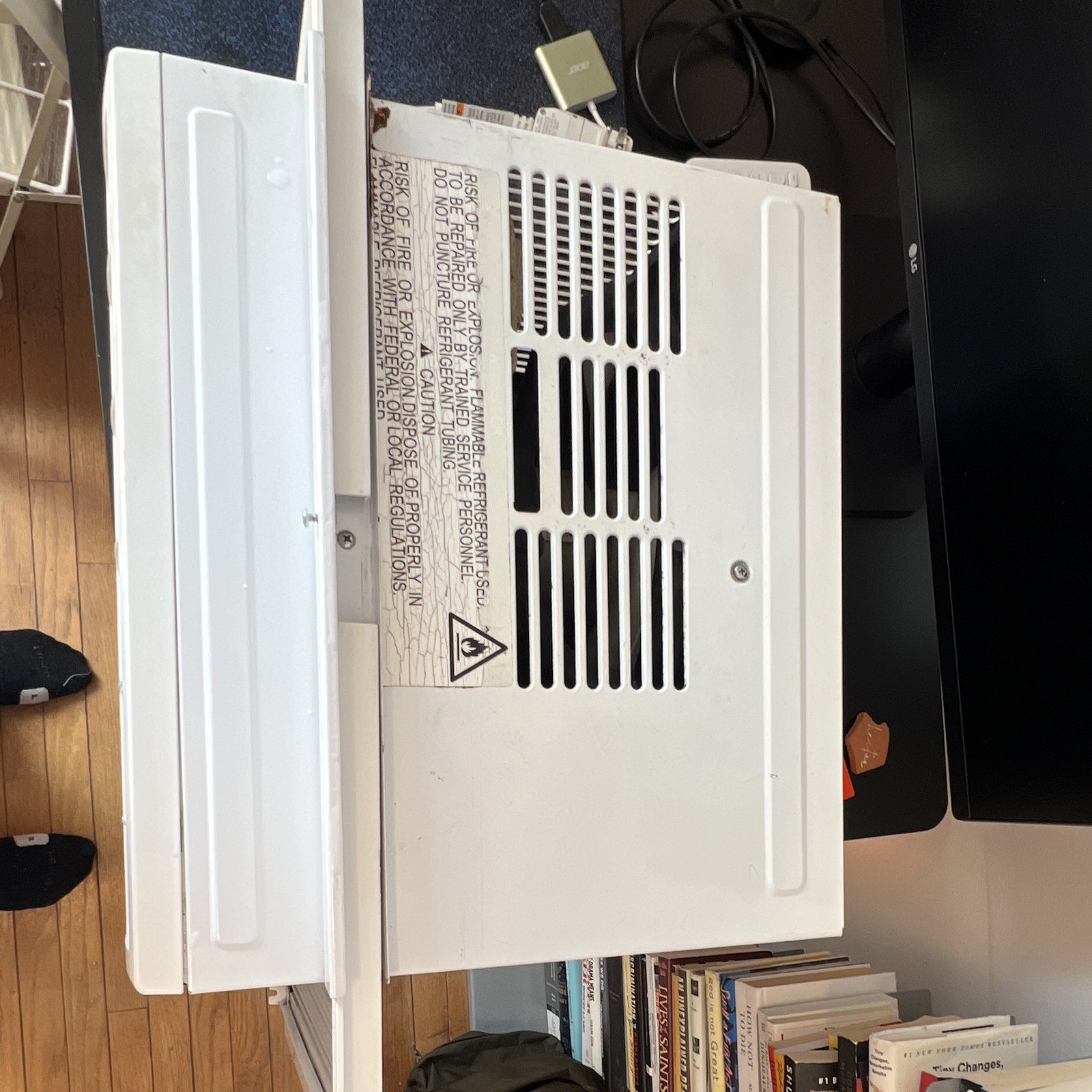 GE 6000 BTU 120V Window AC White Digital Controls, Timer, Fan Only AHP05LZQ2