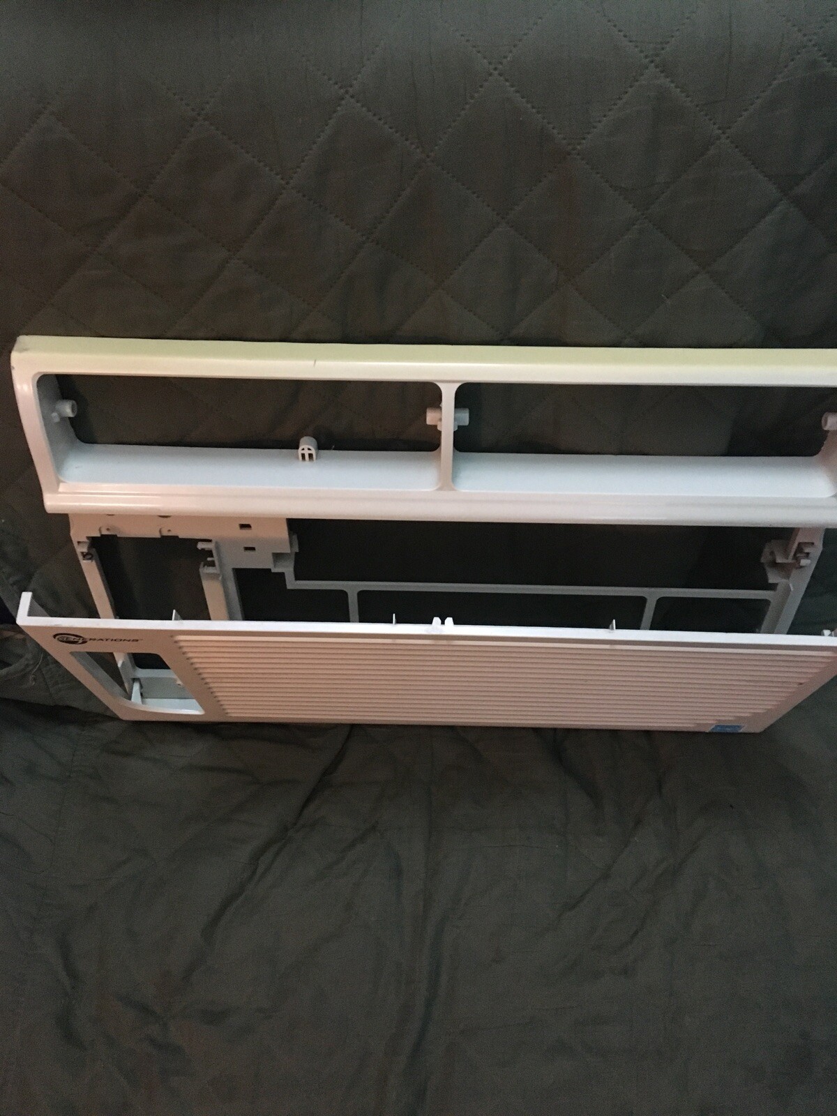 GENERATIONS FRONT PANEL GAC08ERS3A Parts