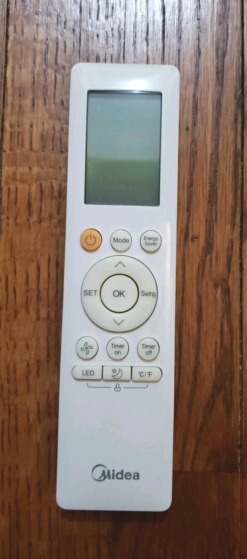 Midea Air Conditioner remote control Type: RG10G2(B2)/BGEFU1 Lightly Used